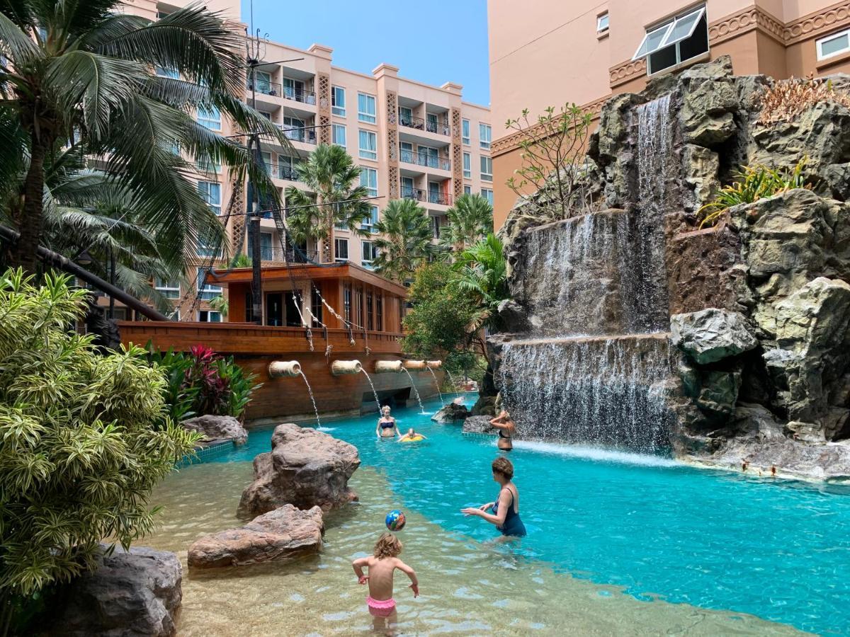 Atlantis Condo Resort Praia de Jomtien Exterior foto