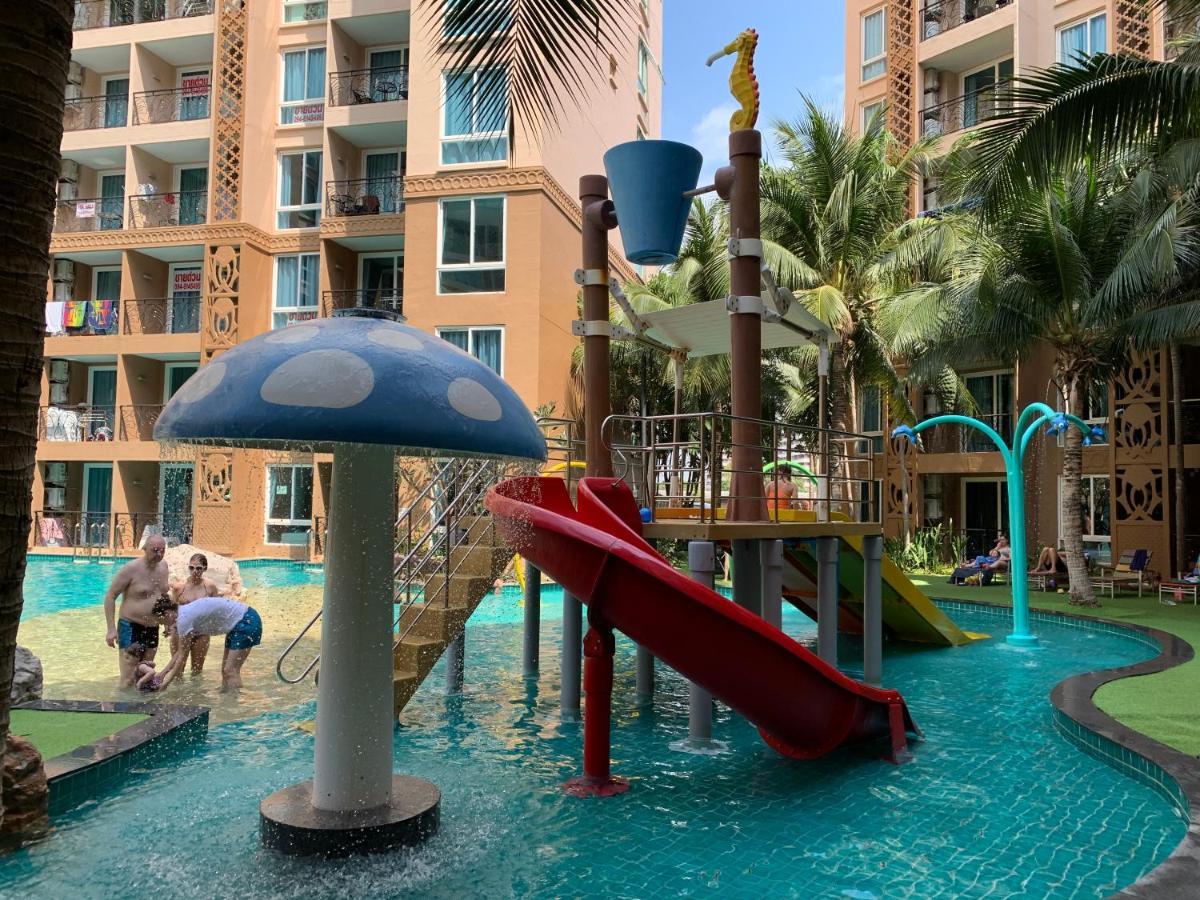Atlantis Condo Resort Praia de Jomtien Exterior foto