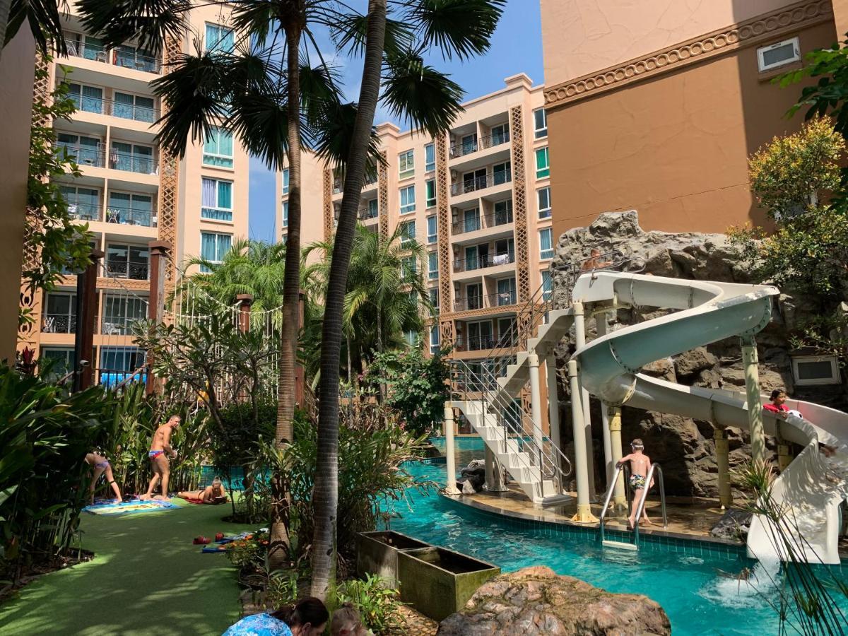 Atlantis Condo Resort Praia de Jomtien Exterior foto