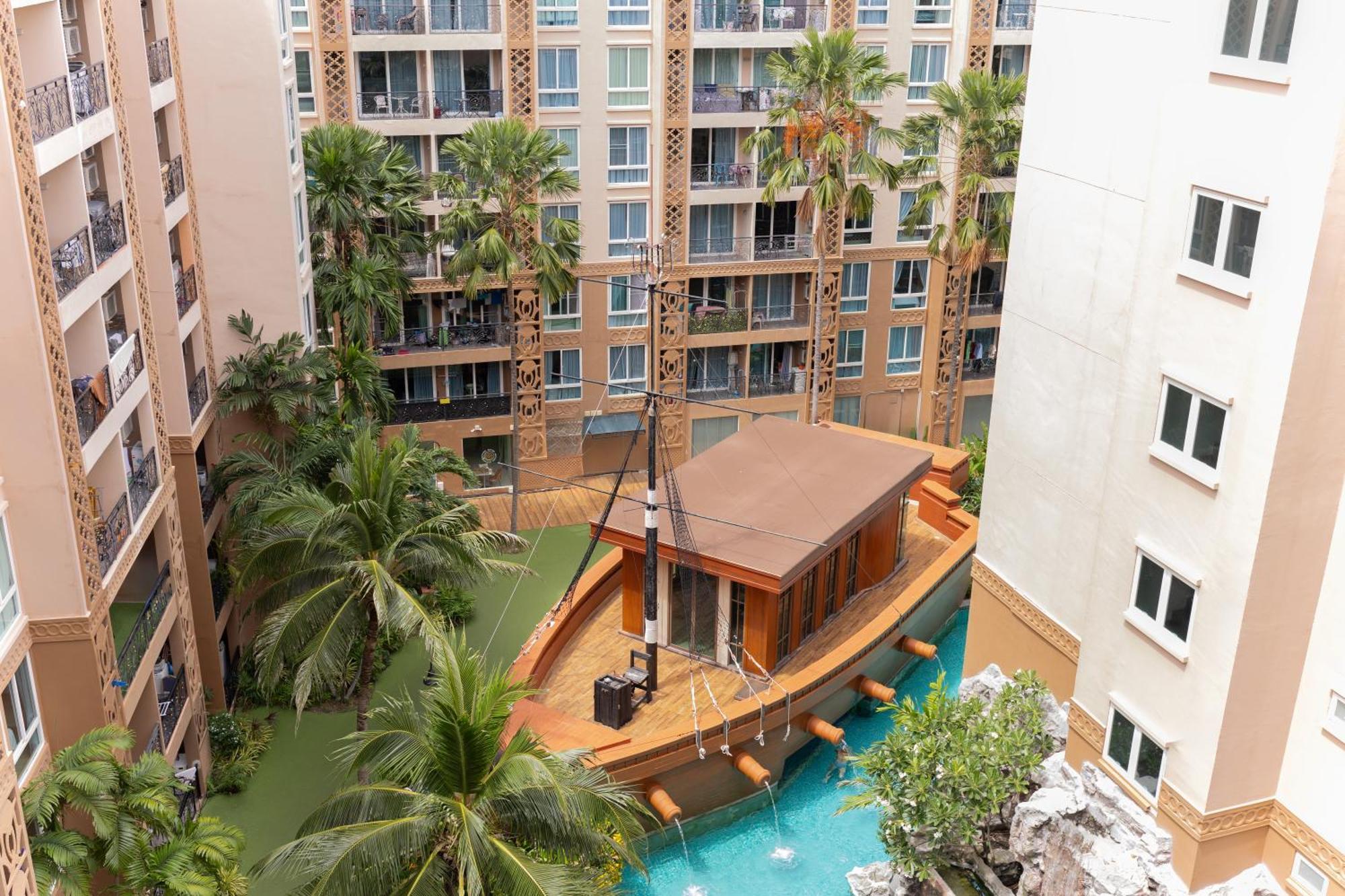 Atlantis Condo Resort Praia de Jomtien Exterior foto