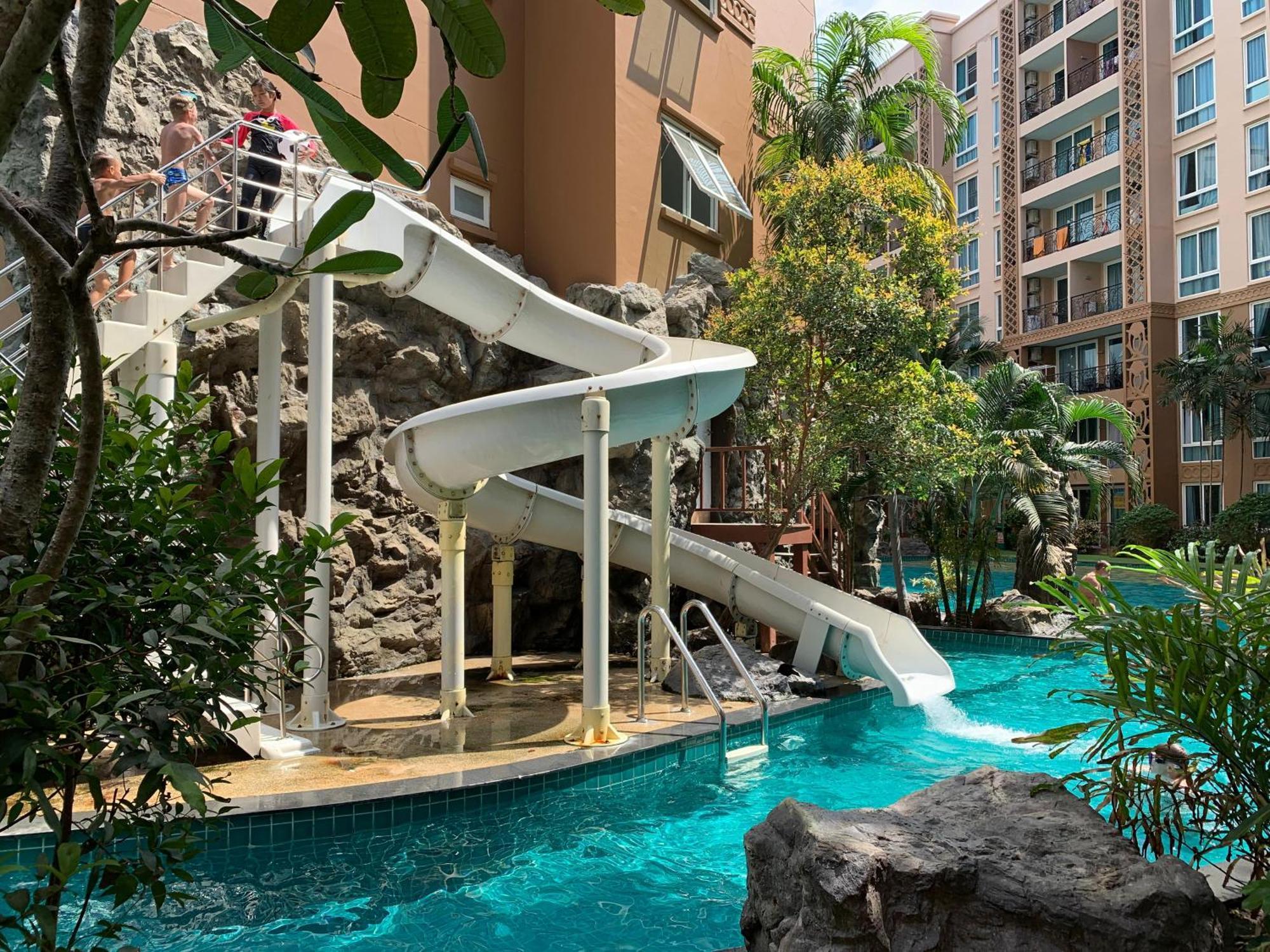 Atlantis Condo Resort Praia de Jomtien Exterior foto